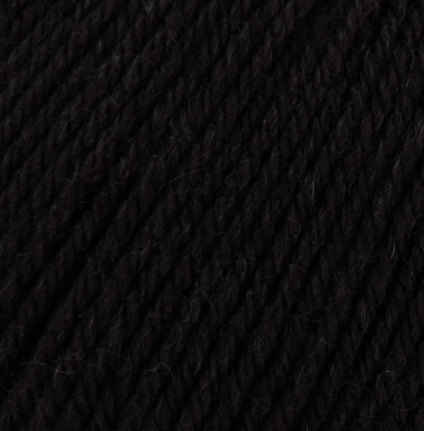 black worsted weight yarn