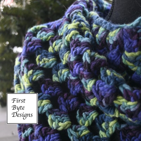 green blue periwinkle shawl shell pattern